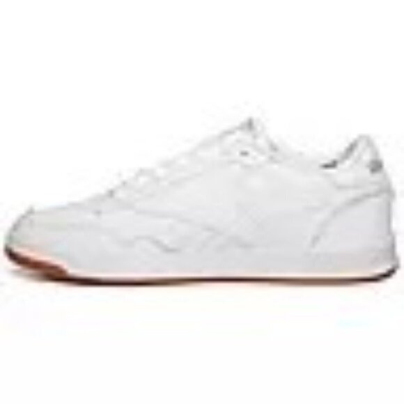 Reebok Club MemT Sneaker WHITE unisex M 7.5  W 9.5‎ NIB